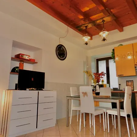 Jacuzzi/private Garden/self Check-in/freeparking *